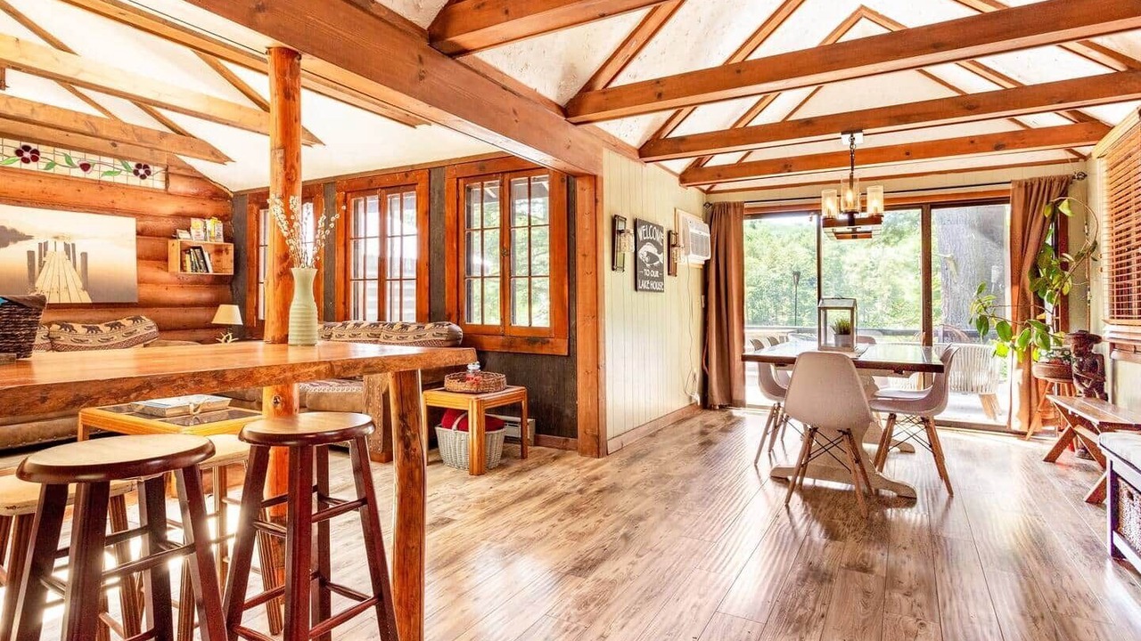 Photo of Others in Smallwood