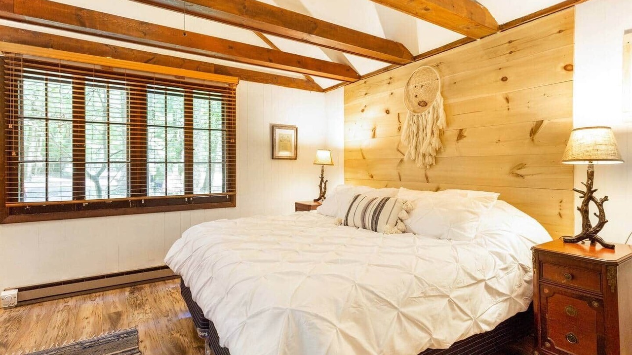 Photo of Bedroom in Smallwood