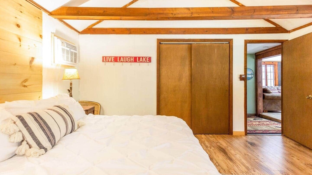 Photo of Bedroom in Smallwood