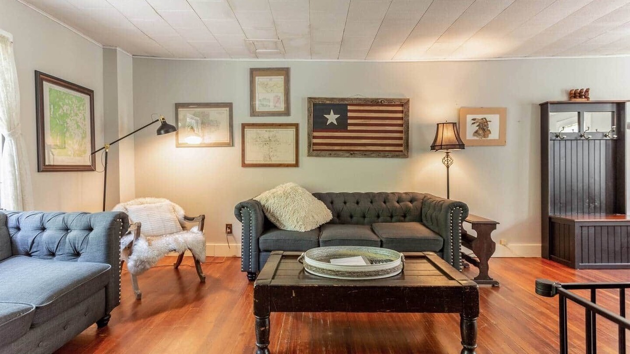 Photo of Livingroom in Hortonville