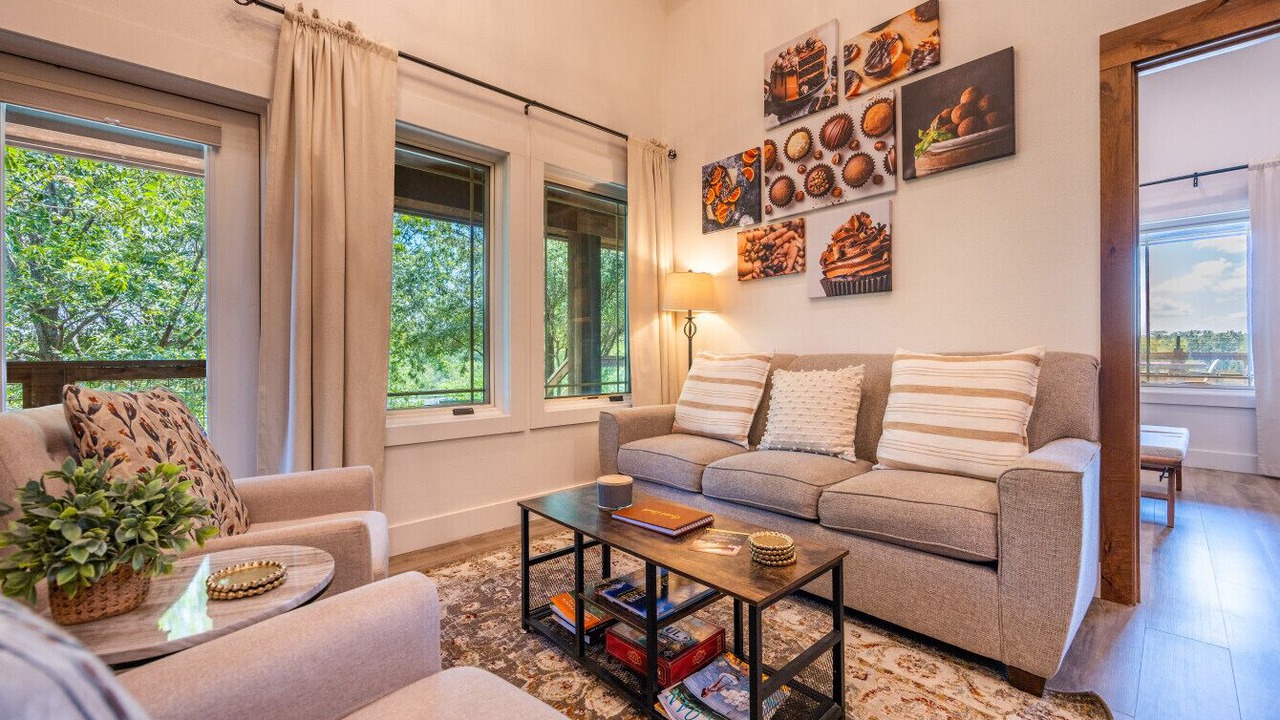 Photo of Livingroom in Waco
