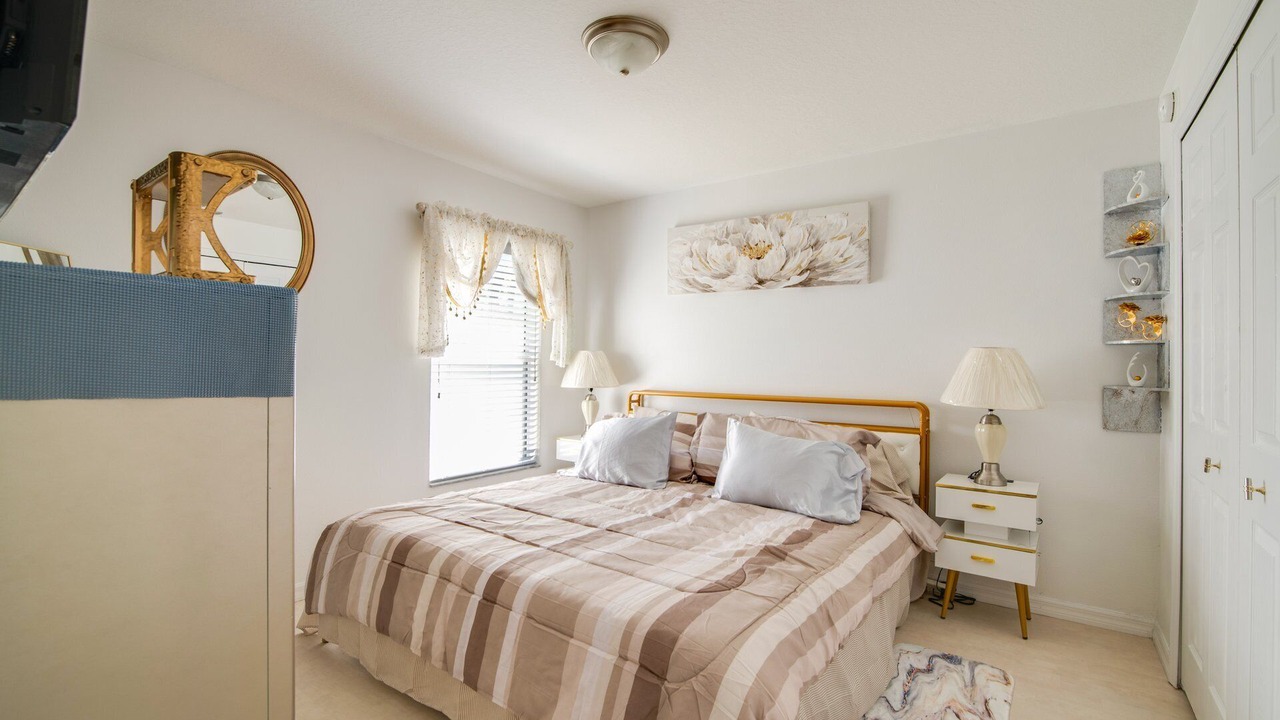 Photo of Bedroom in Candler