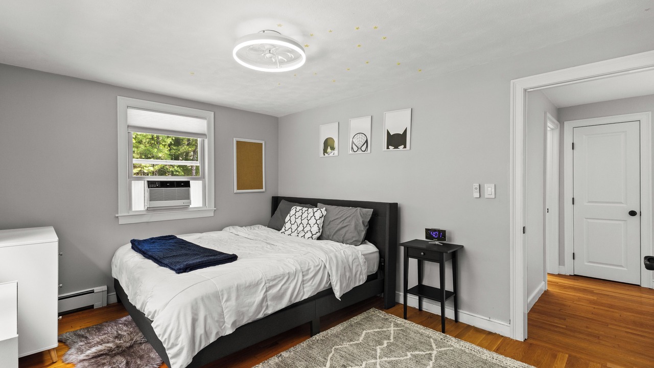 Photo of Bedroom in Foxboro
