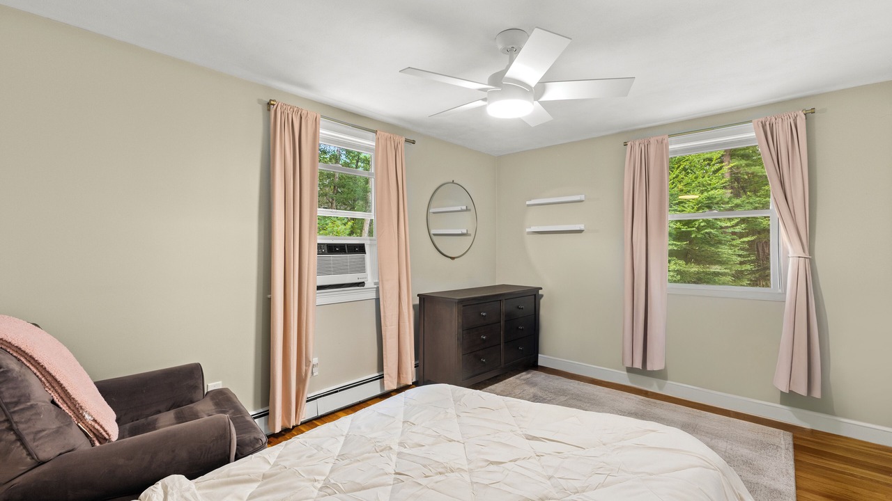 Photo of Bedroom in Foxboro