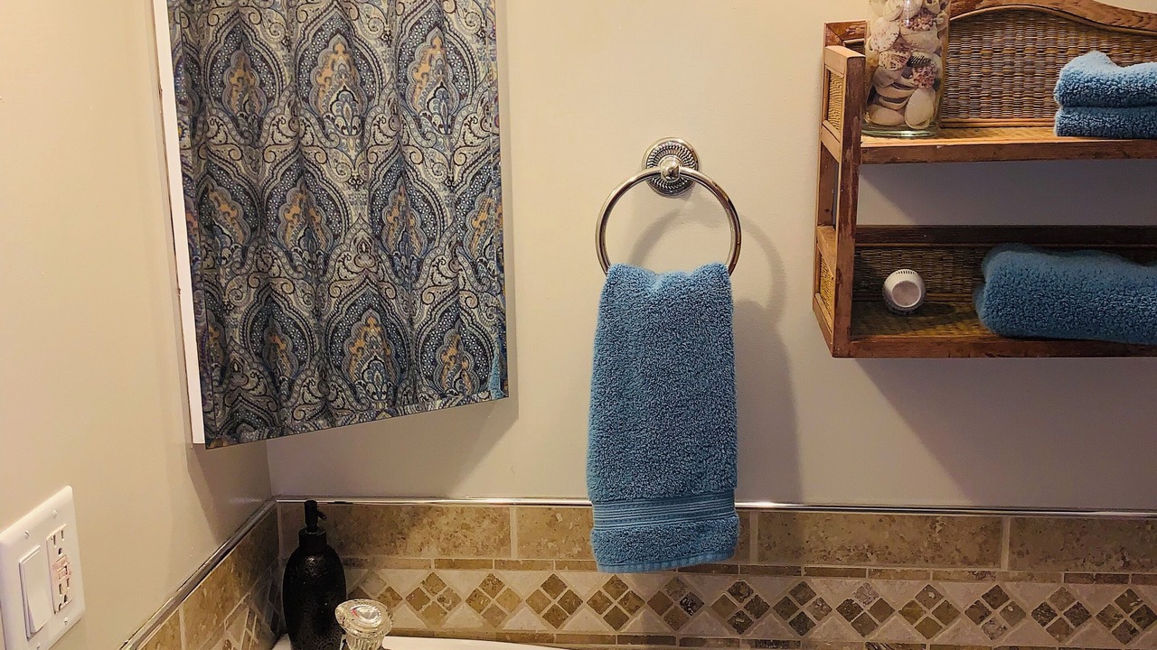 Photo of Bathroom in Bolingbrook