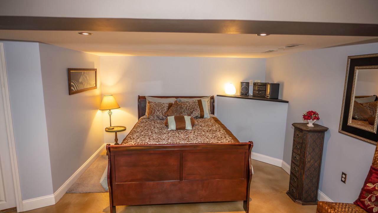 Photo of Bedroom in Bolingbrook