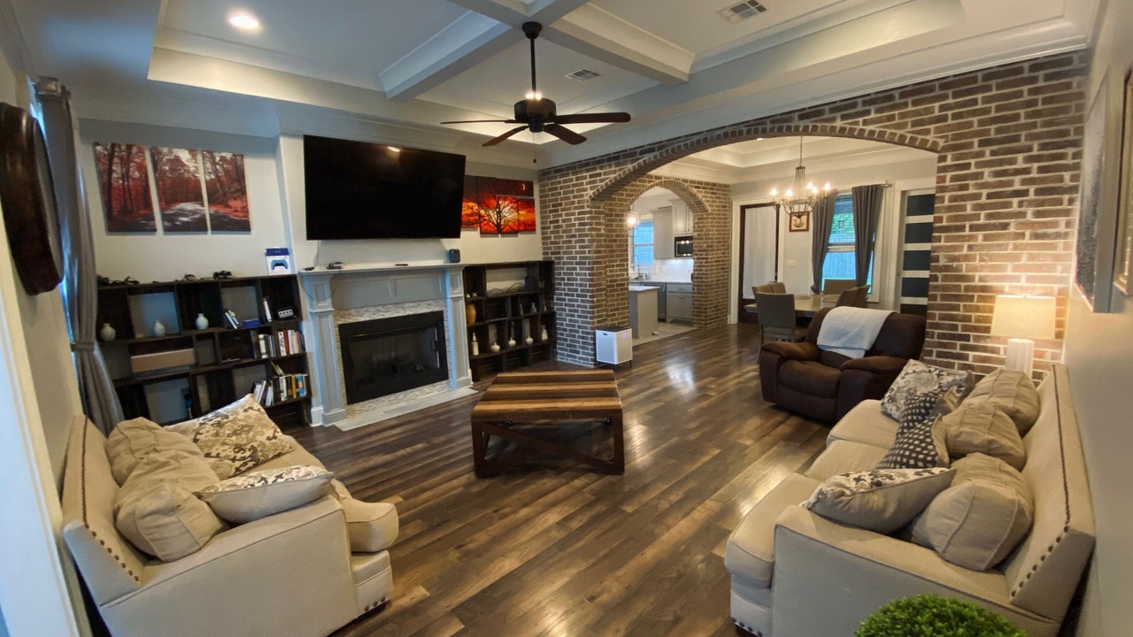Photo of Livingroom in Youngsville