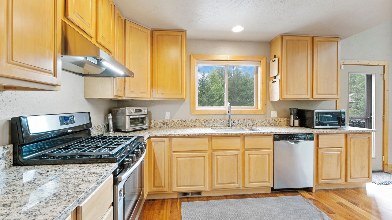 Photo of Others in Woods Bay