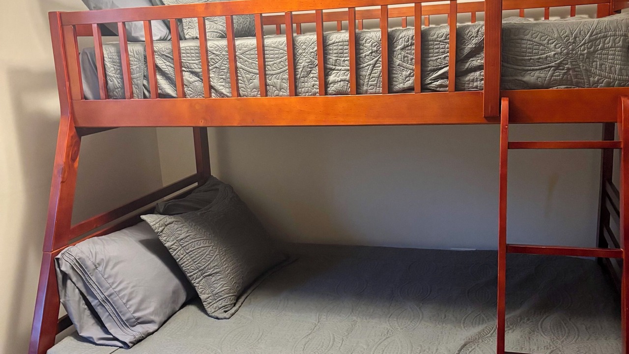Photo of Bedroom in Thorold