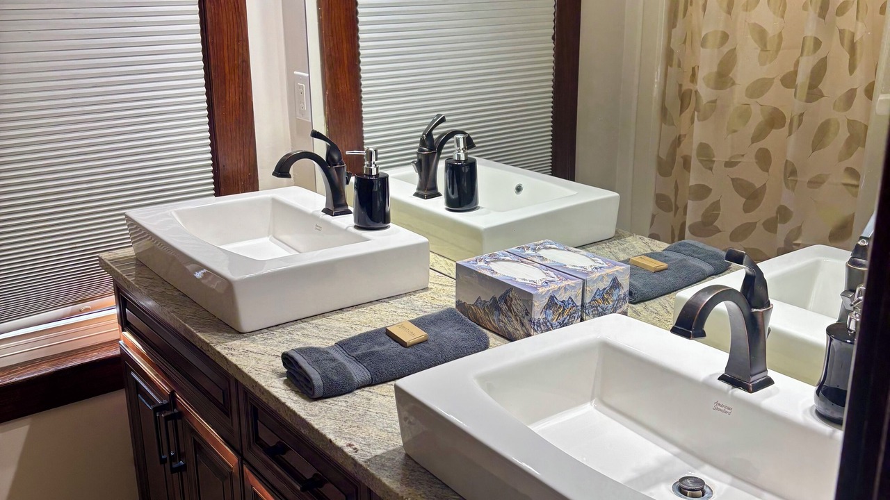 Photo of Bathroom in Thorold