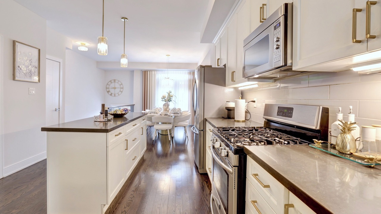 Photo of Kitchen in Lakeview