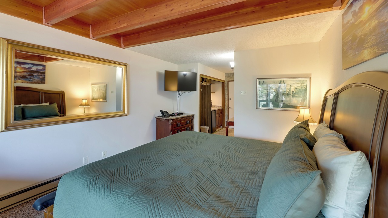 Photo of Bedroom in Otter Rock