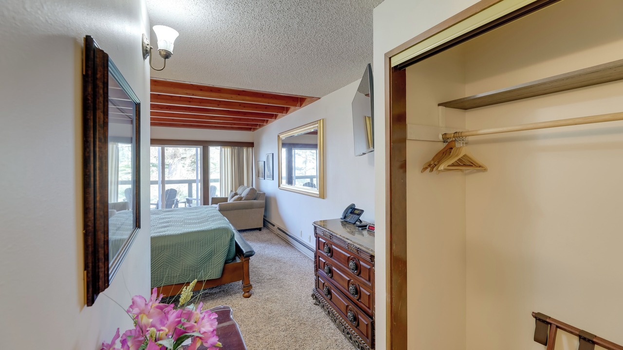 Photo of Bedroom in Otter Rock