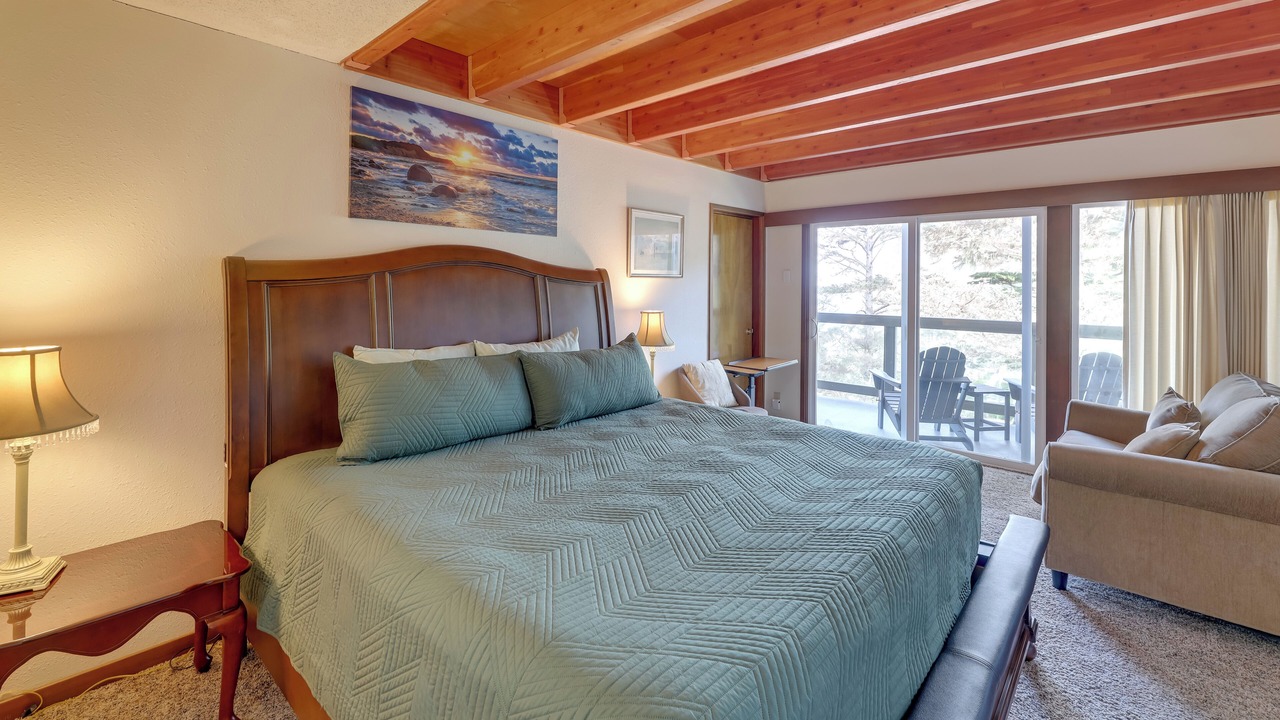 Photo of Others in Otter Rock