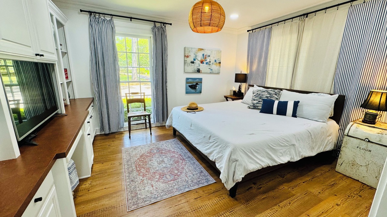 Photo of Bedroom in Monroe