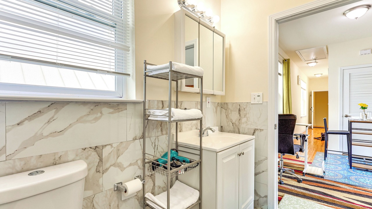 Photo of Bathroom in Newark
