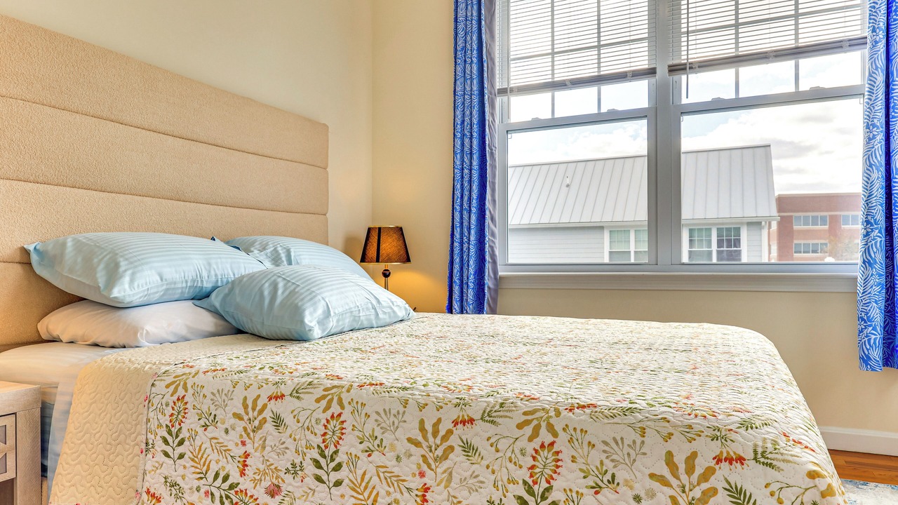 Photo of Bedroom in Newark
