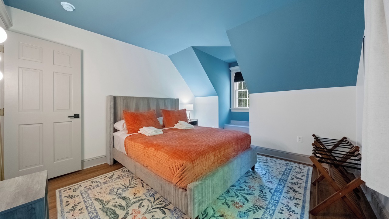 Photo of Bedroom in Northeast Raleigh