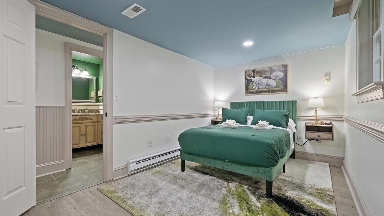 Photo of Bedroom in Northeast Raleigh