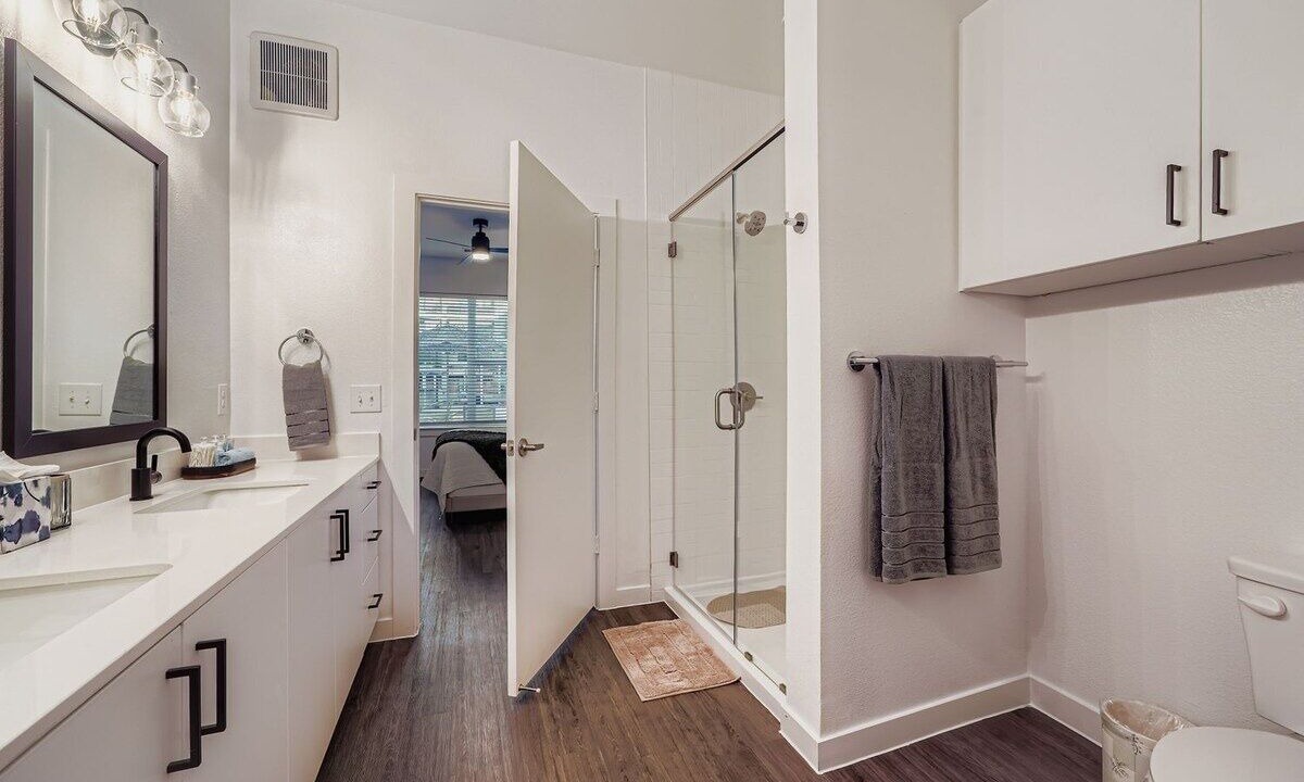 Photo of Bathroom in Arrowwood