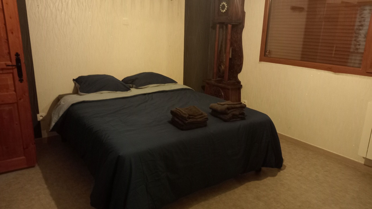 Photo of Bedroom in Aix-en-Ergny