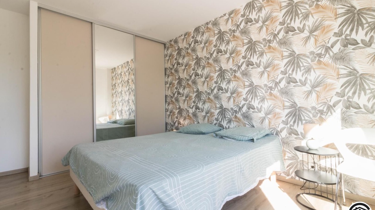 Photo of Bedroom in Vigoulet-Auzil
