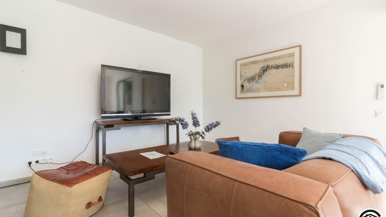 Photo of Livingroom in Vigoulet-Auzil