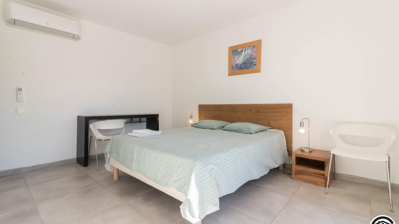 Photo of Bedroom in Vigoulet-Auzil