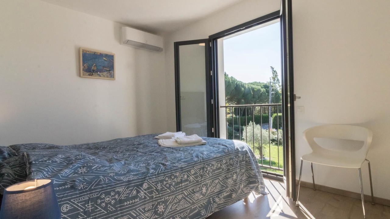 Photo of Bedroom in Vigoulet-Auzil