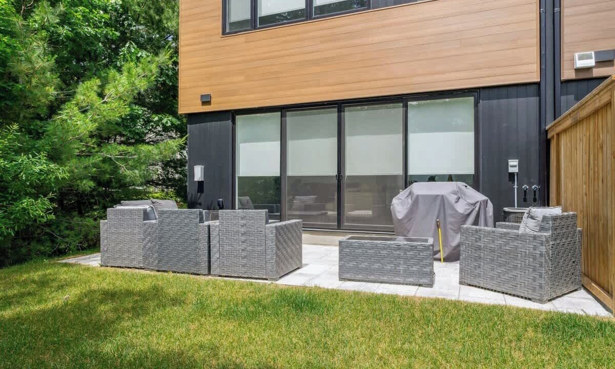 Photo of Patio Balcony in Gravenhurst