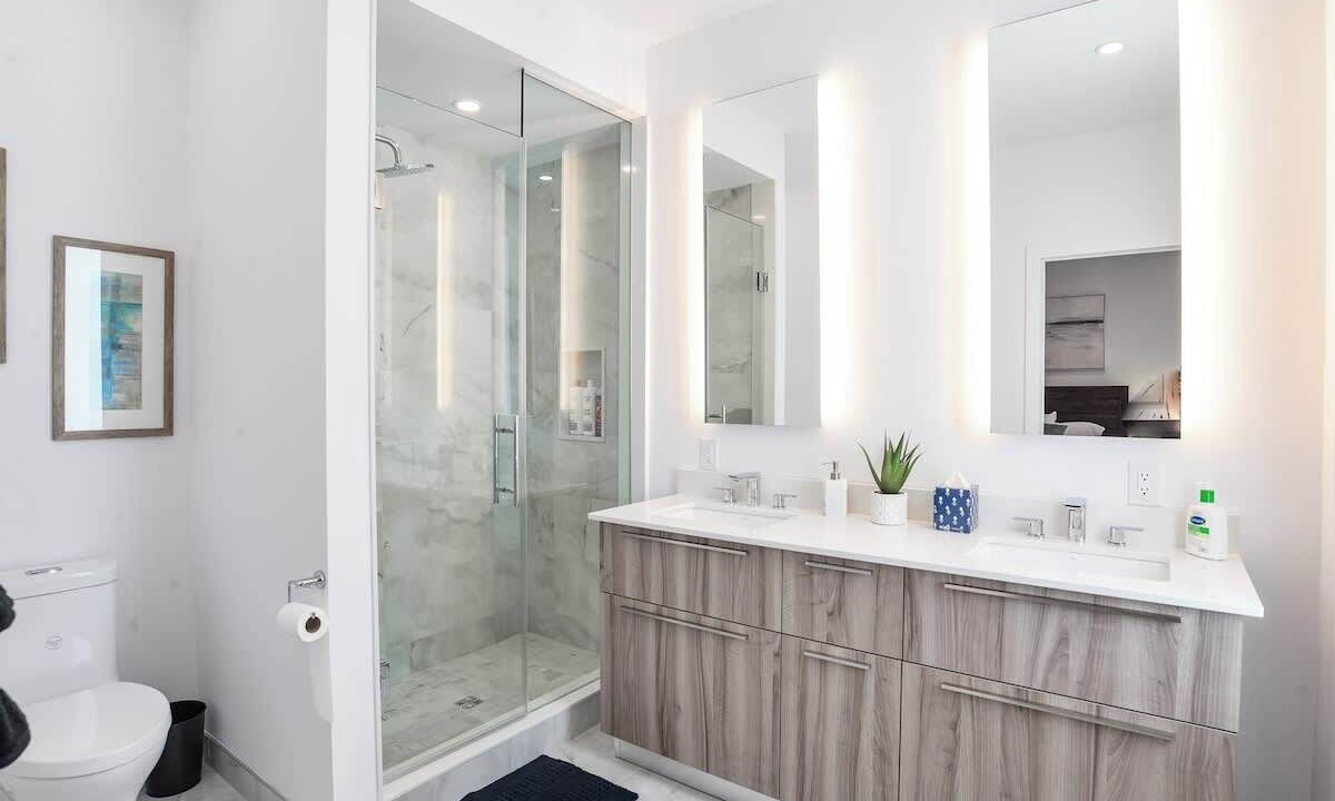 Photo of Bathroom in Gravenhurst