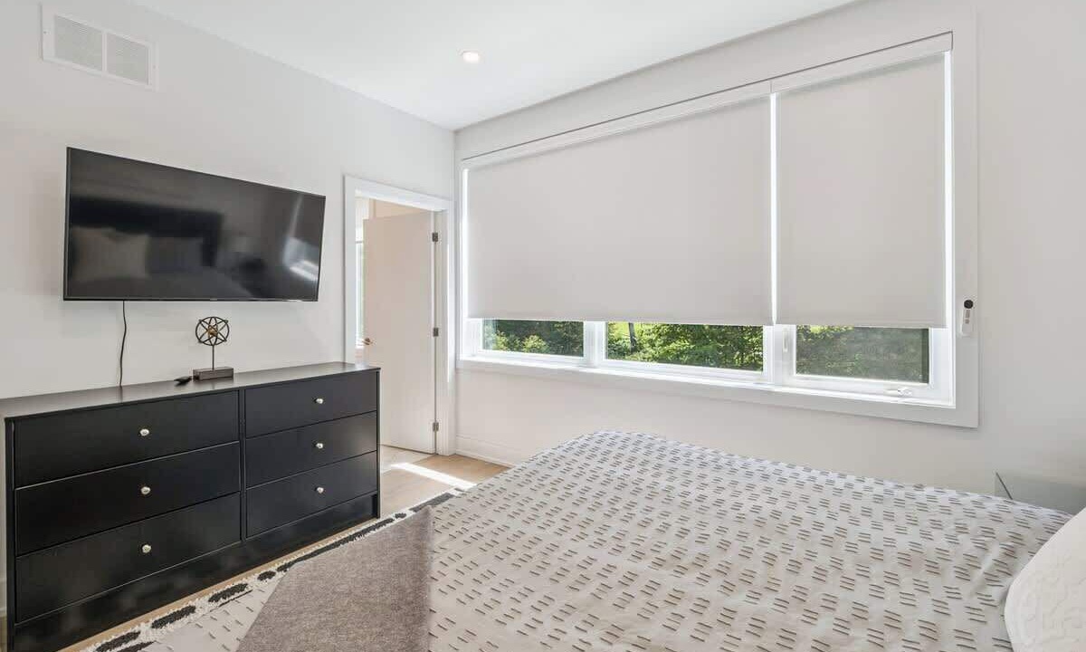 Photo of Bedroom in Gravenhurst