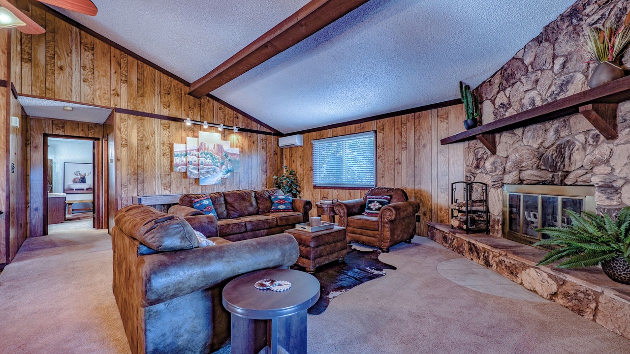 Photo of Livingroom in Ruidoso Downs
