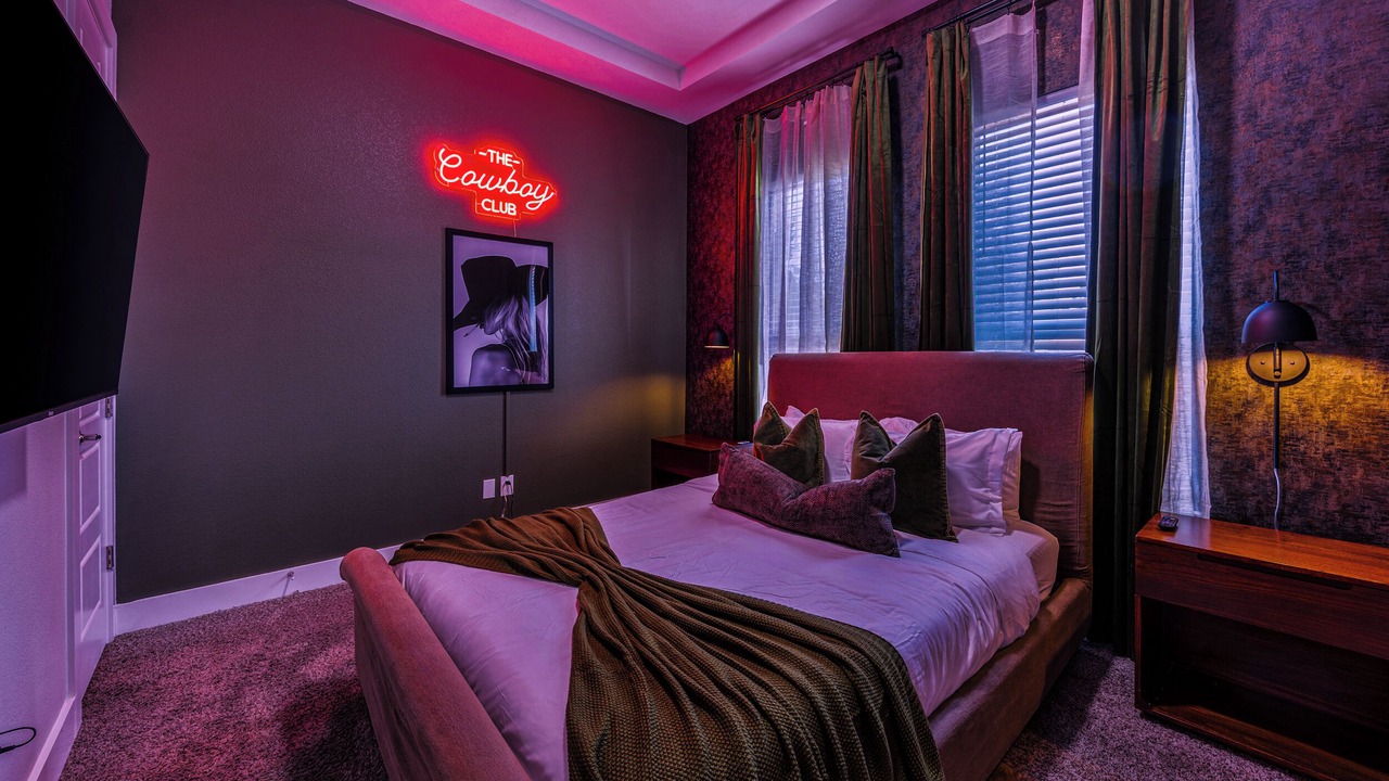Photo of Bedroom in West Dallas