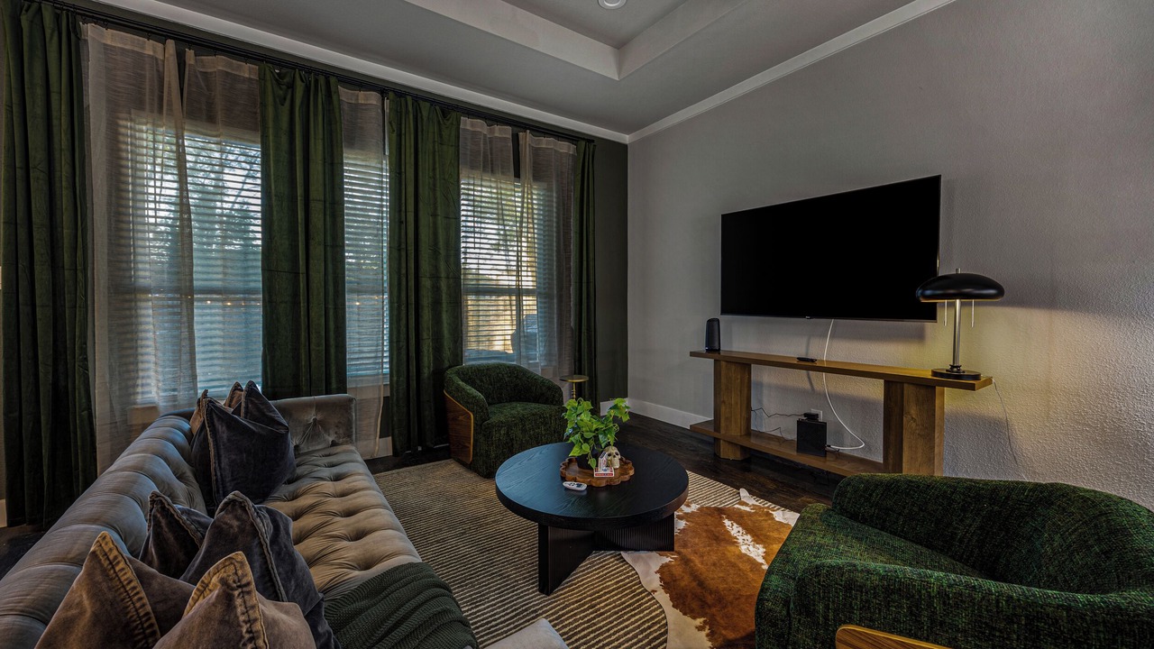Photo of Livingroom in West Dallas