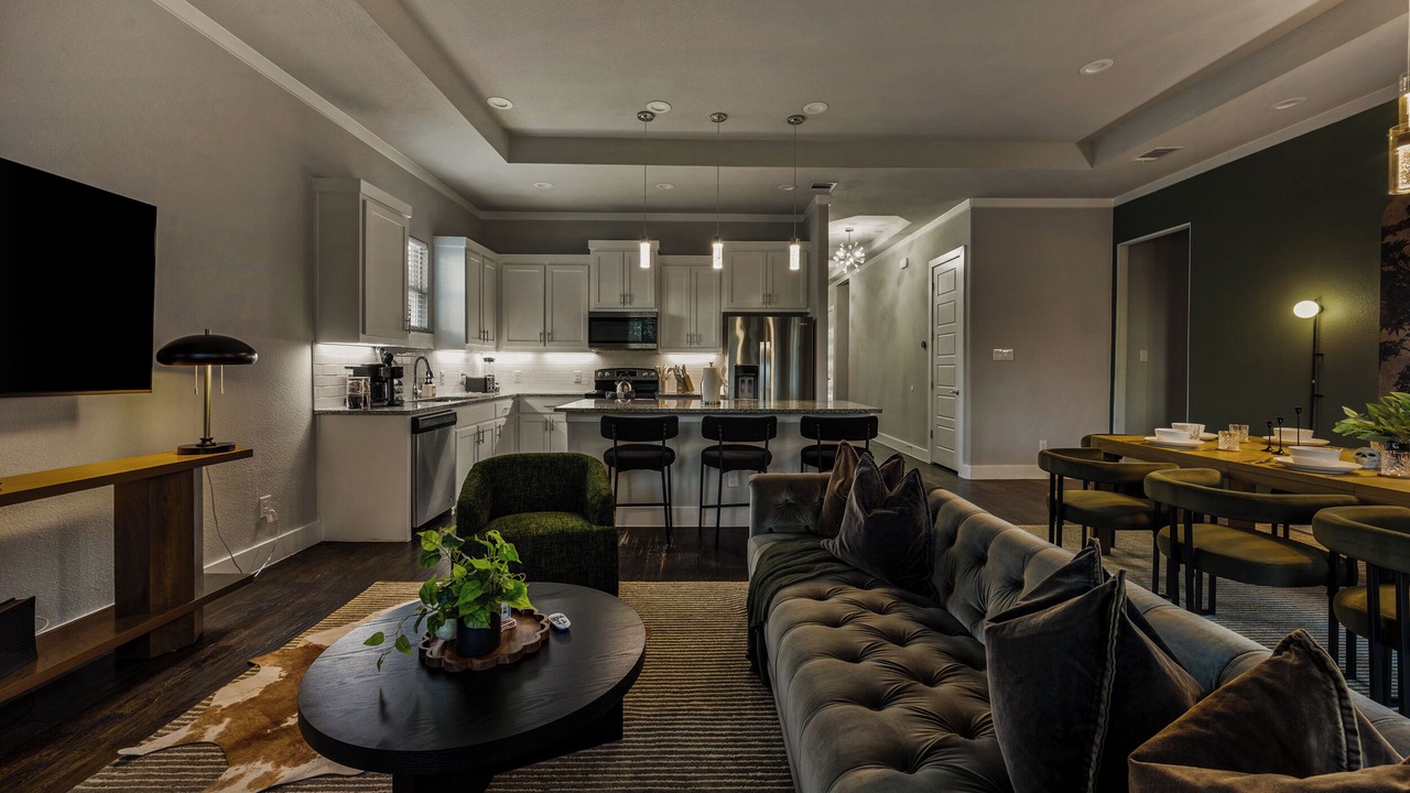 Photo of Livingroom in West Dallas