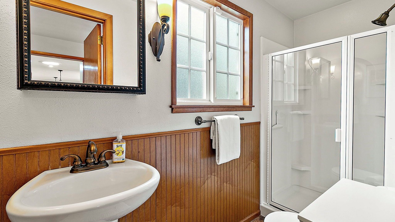 Photo of Bathroom in West End