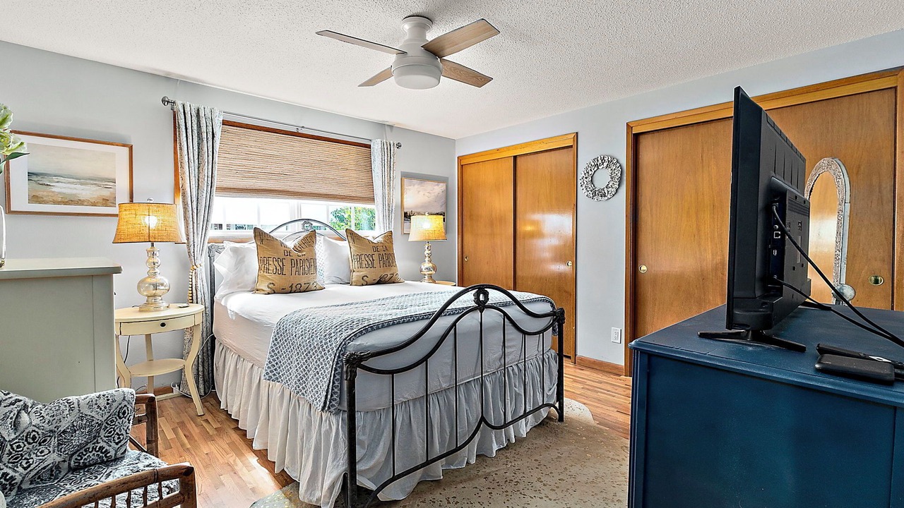 Photo of Bedroom in West End