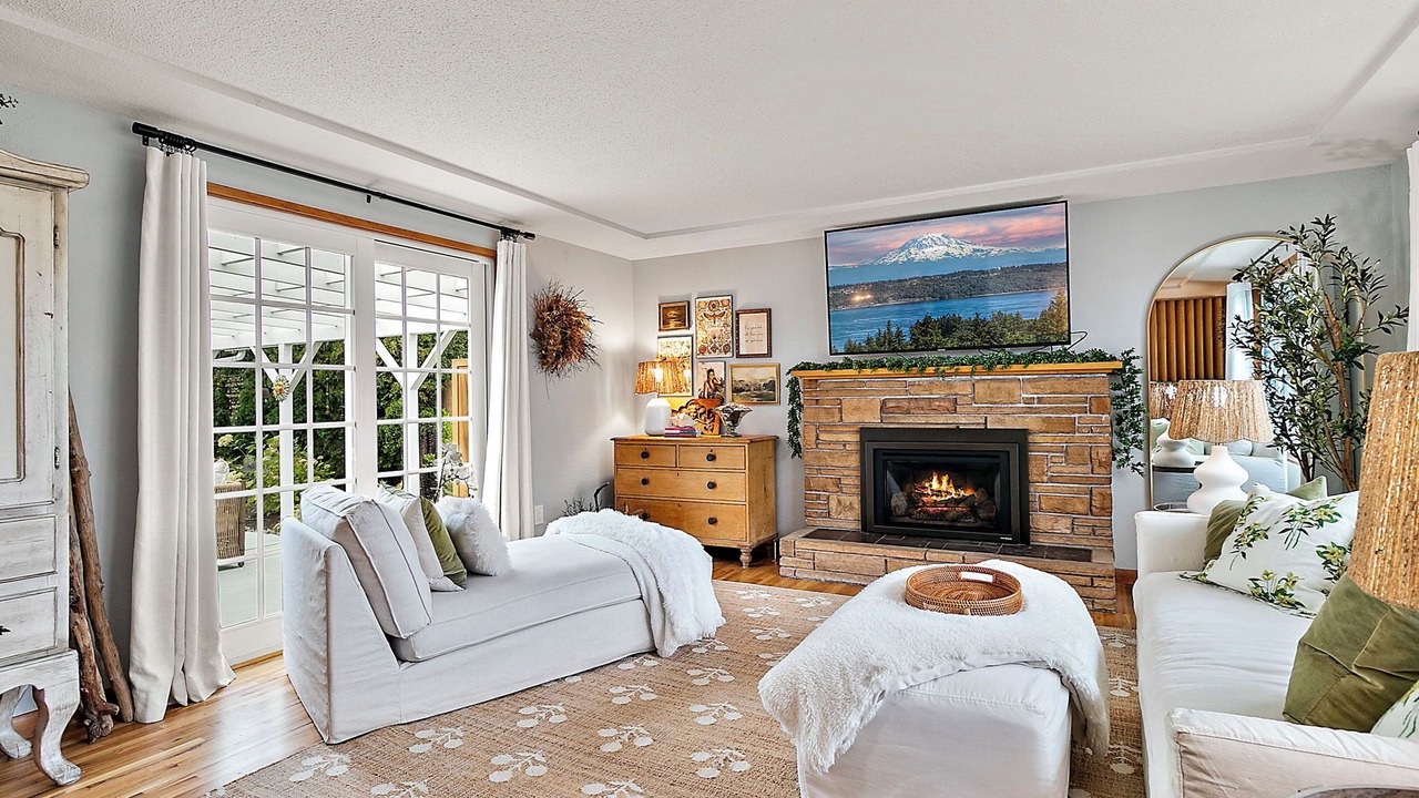 Photo of Others in West End