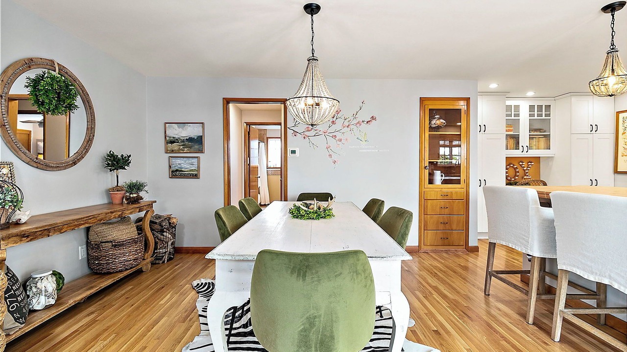 Photo of Others in West End