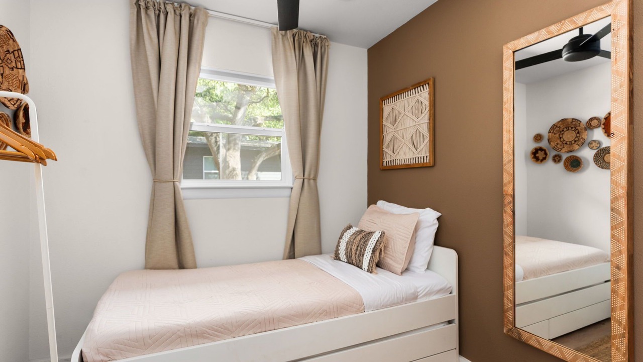 Photo of Bedroom in Walnut Forest