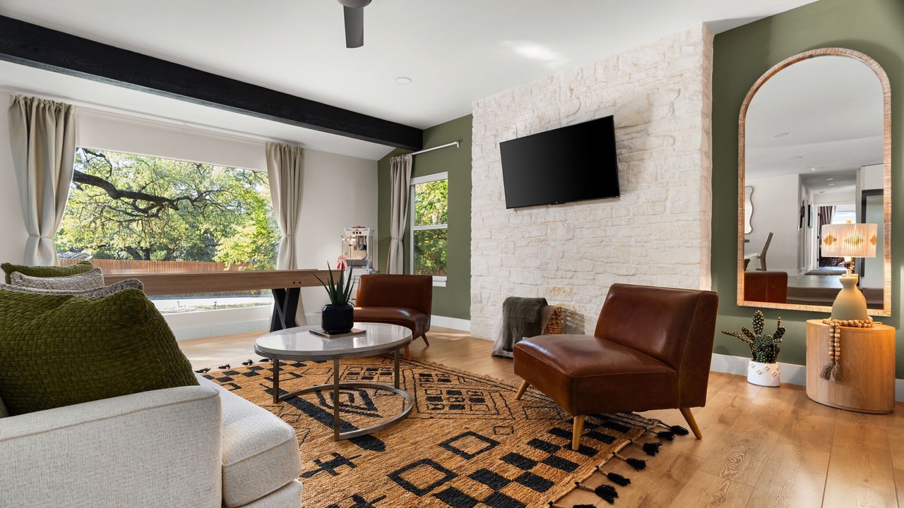 Photo of Bedroom in Walnut Forest