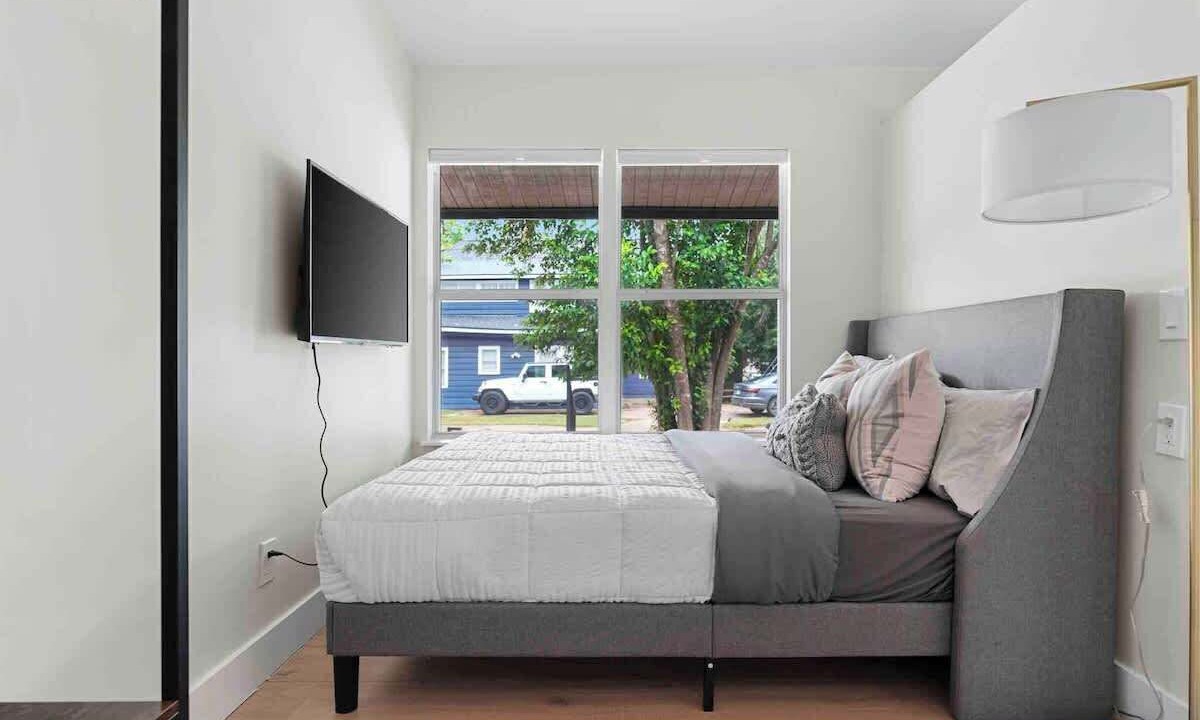 Photo of Bedroom in West Campus