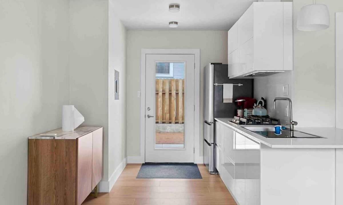 Photo of Kitchen in West Campus