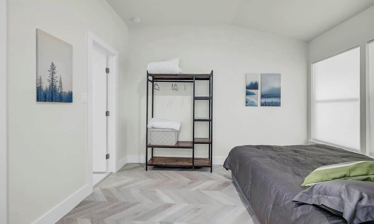 Photo of Bedroom in West Campus