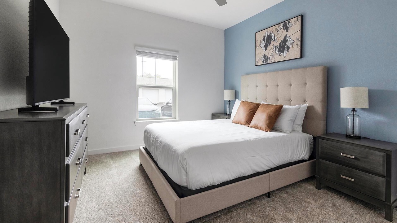 Photo of Bedroom in Northside