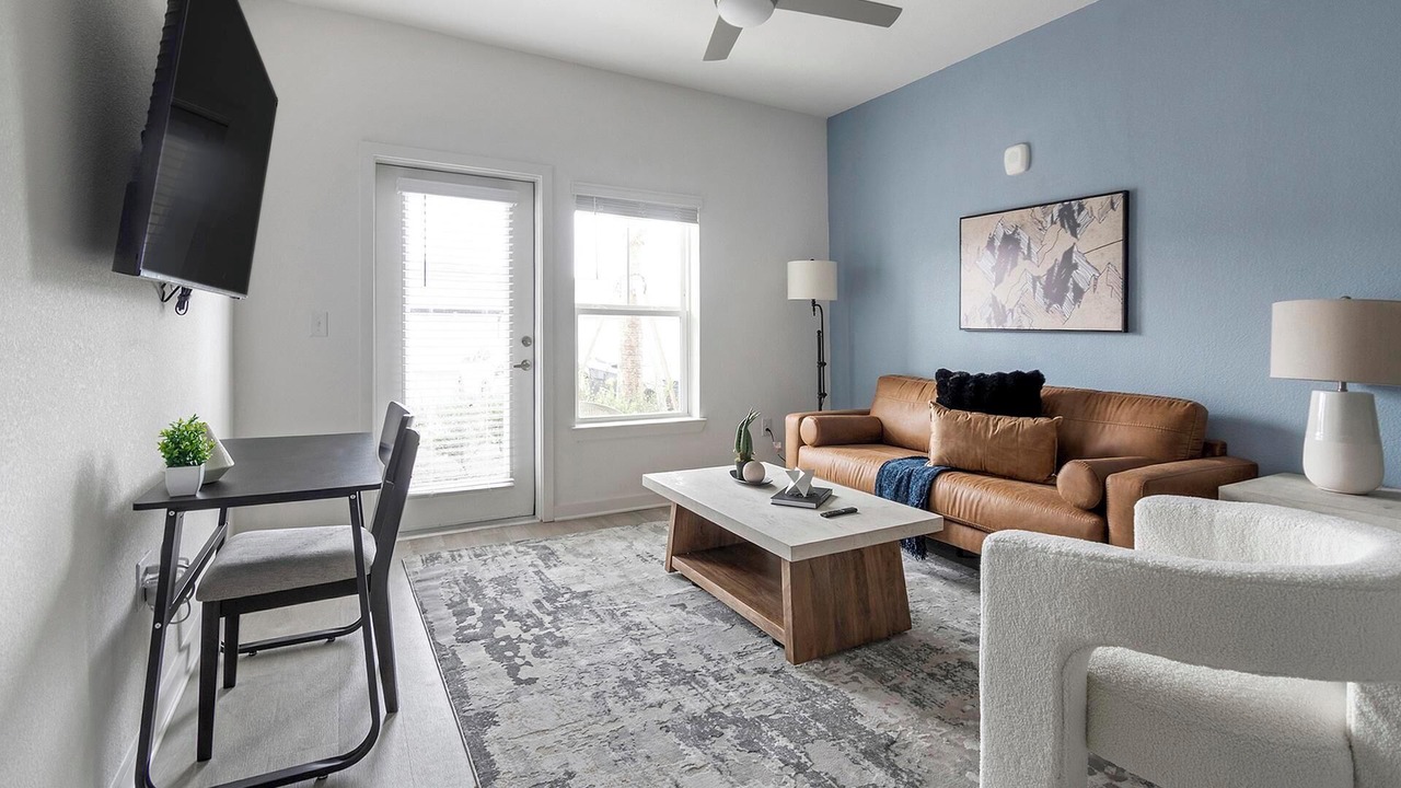 Photo of Livingroom in Northside