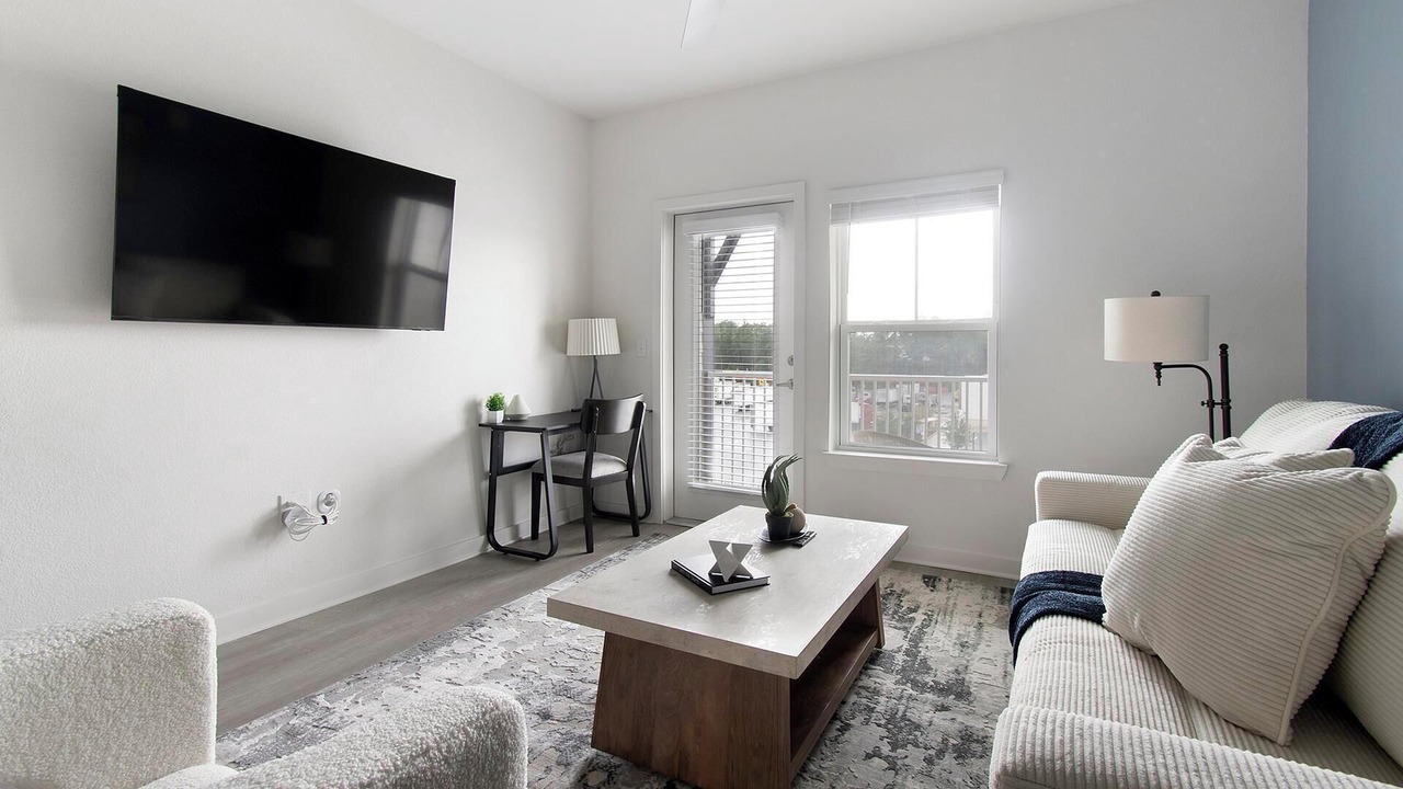 Photo of Livingroom in Northside