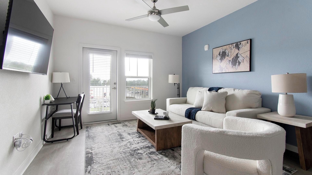 Photo of Livingroom in Northside