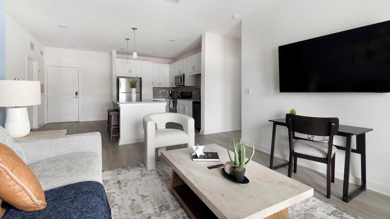 Photo of Livingroom in Northside